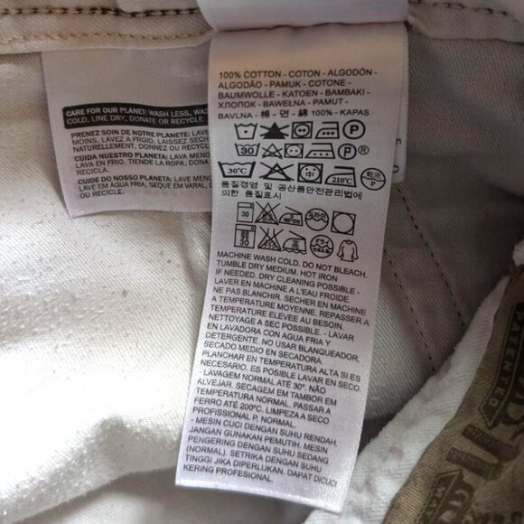 Levi's Green-Brown Cargo Shorts - Picture 5 of 5